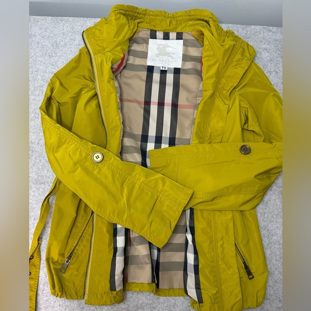 Burberry Girls Light Jacket Mustard Citrus Yellow Size 12Y